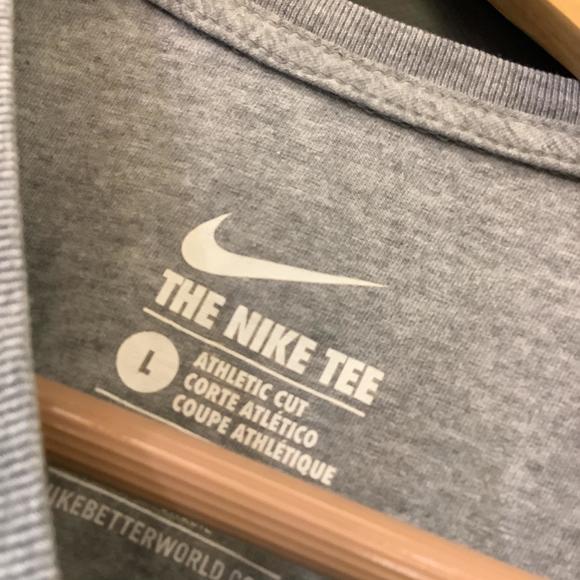 The Nike Tee Crew Neck Tee - Size L - Grey - Athletic Cut - Cotton - P2P 22” - Picture 5 of 5